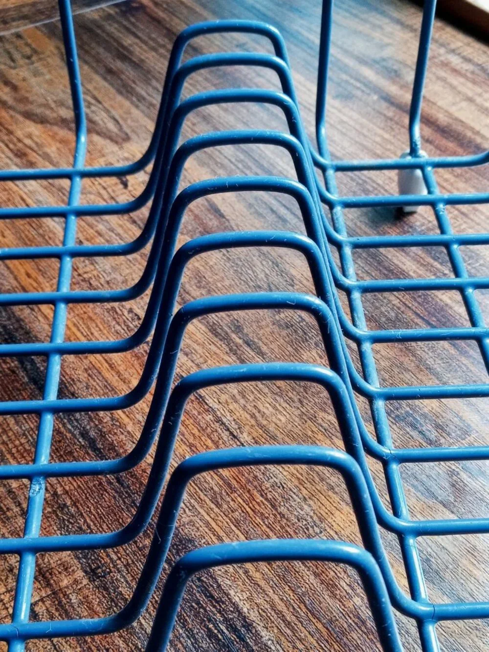 Vintage Rubbermaid Sturdy Vinyl-coated Wire Dish Drying Rack Great Condition!